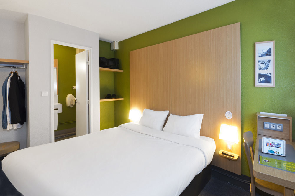 B&B Hotel Morlaix Saint-Martin-des-Champs  Екстериор снимка