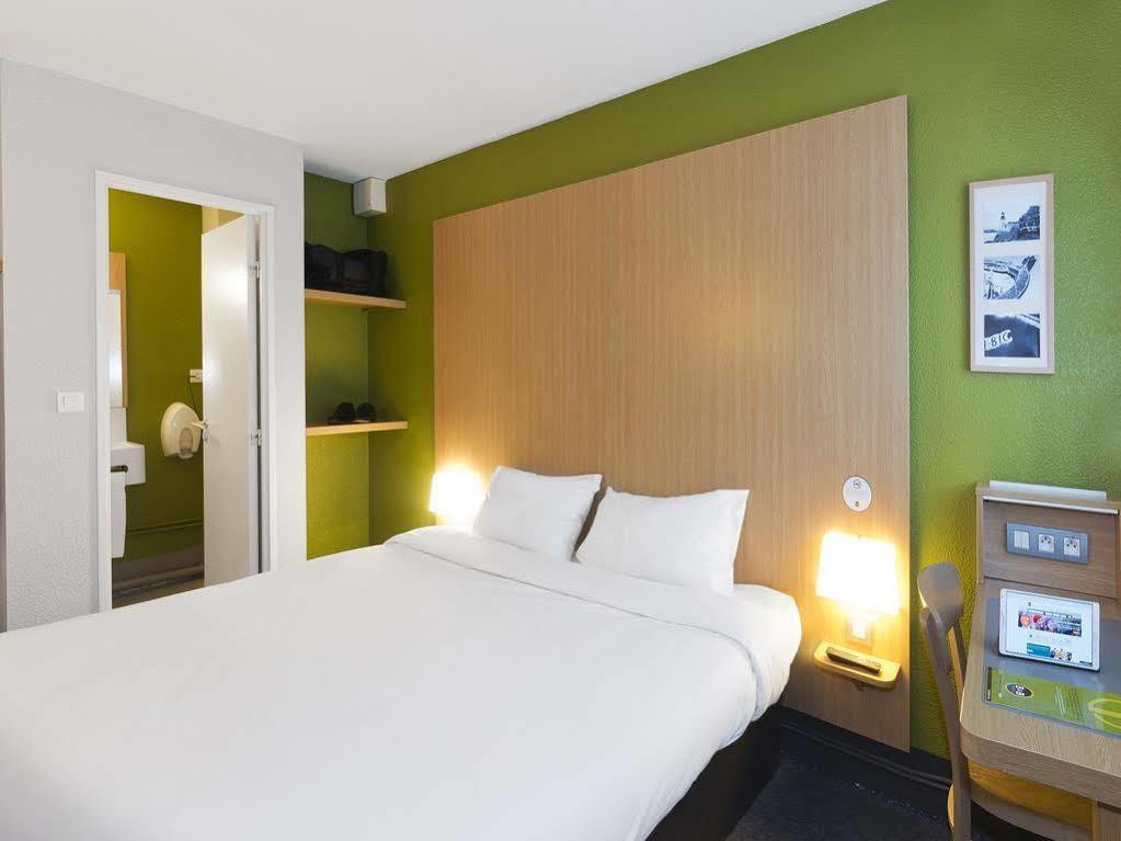 B&B Hotel Morlaix Saint-Martin-des-Champs  Екстериор снимка